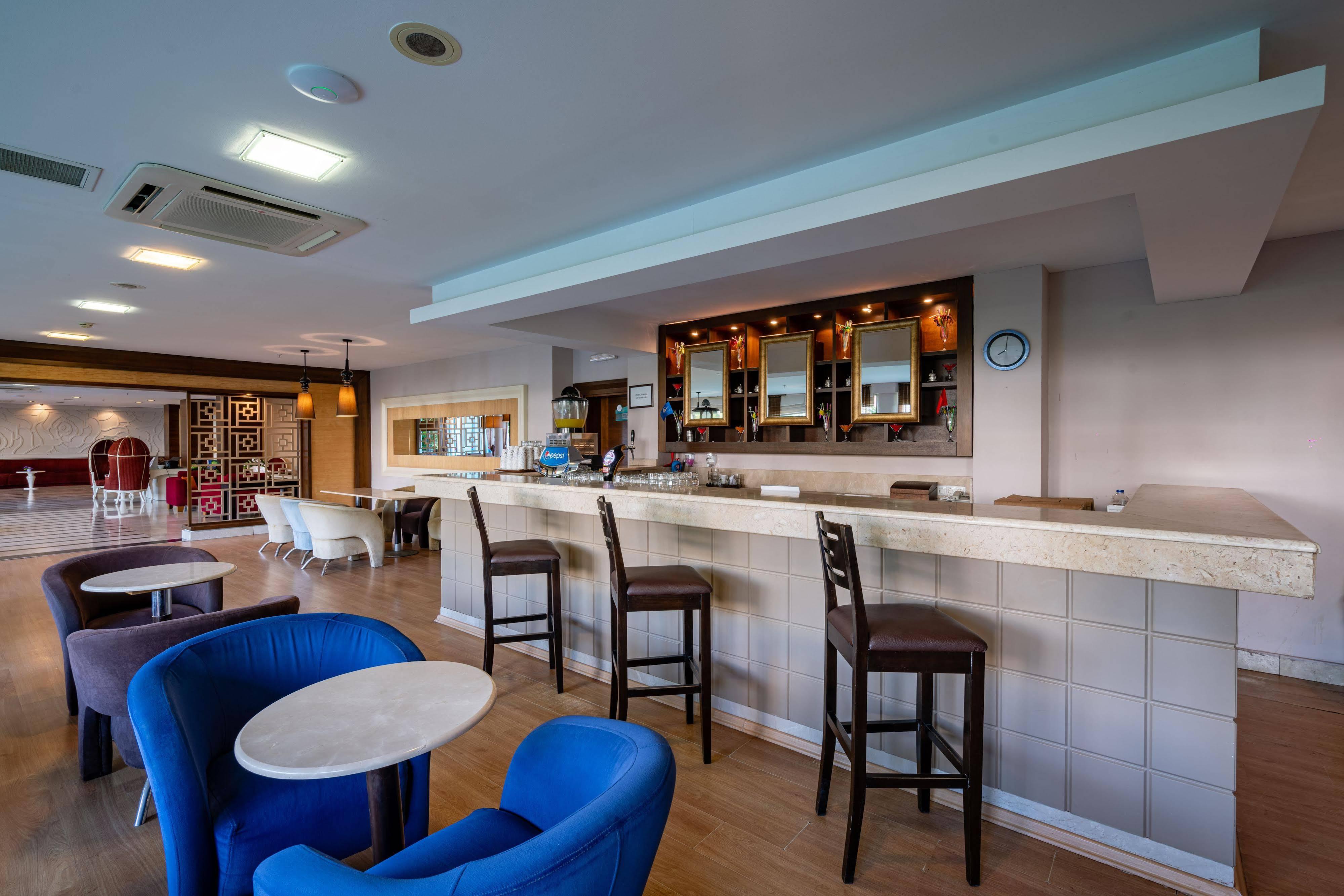 Palmeras Beach Hotel Паяллар Экстерьер фото