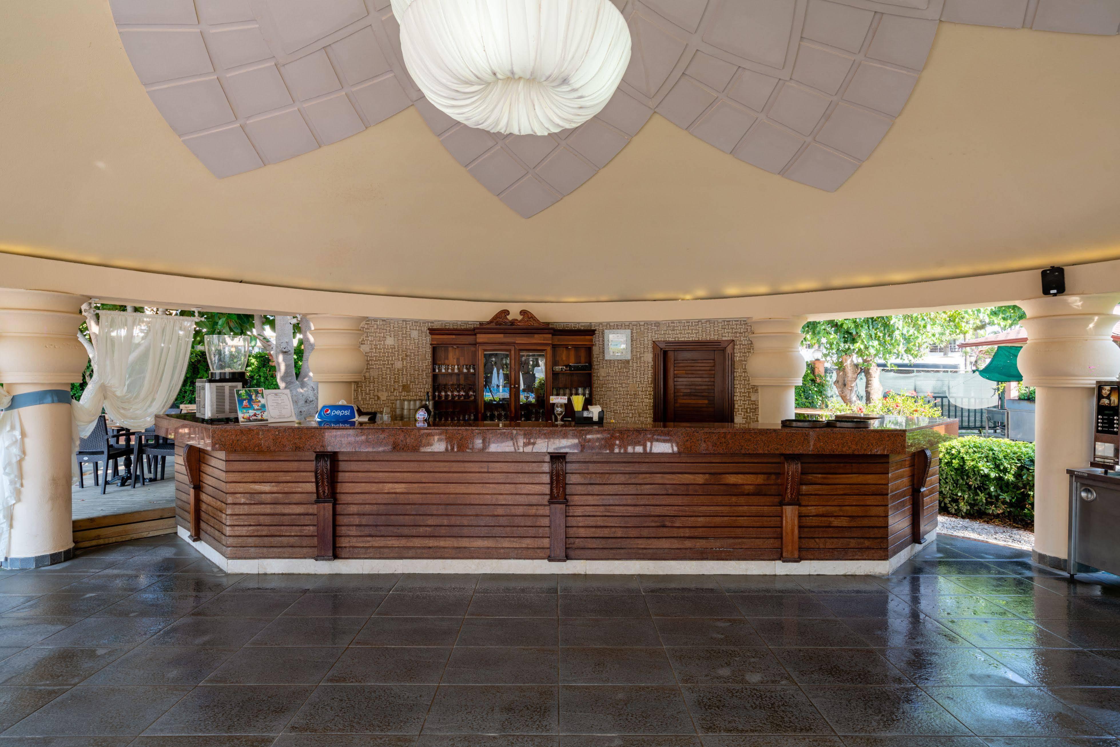 Palmeras Beach Hotel Паяллар Экстерьер фото