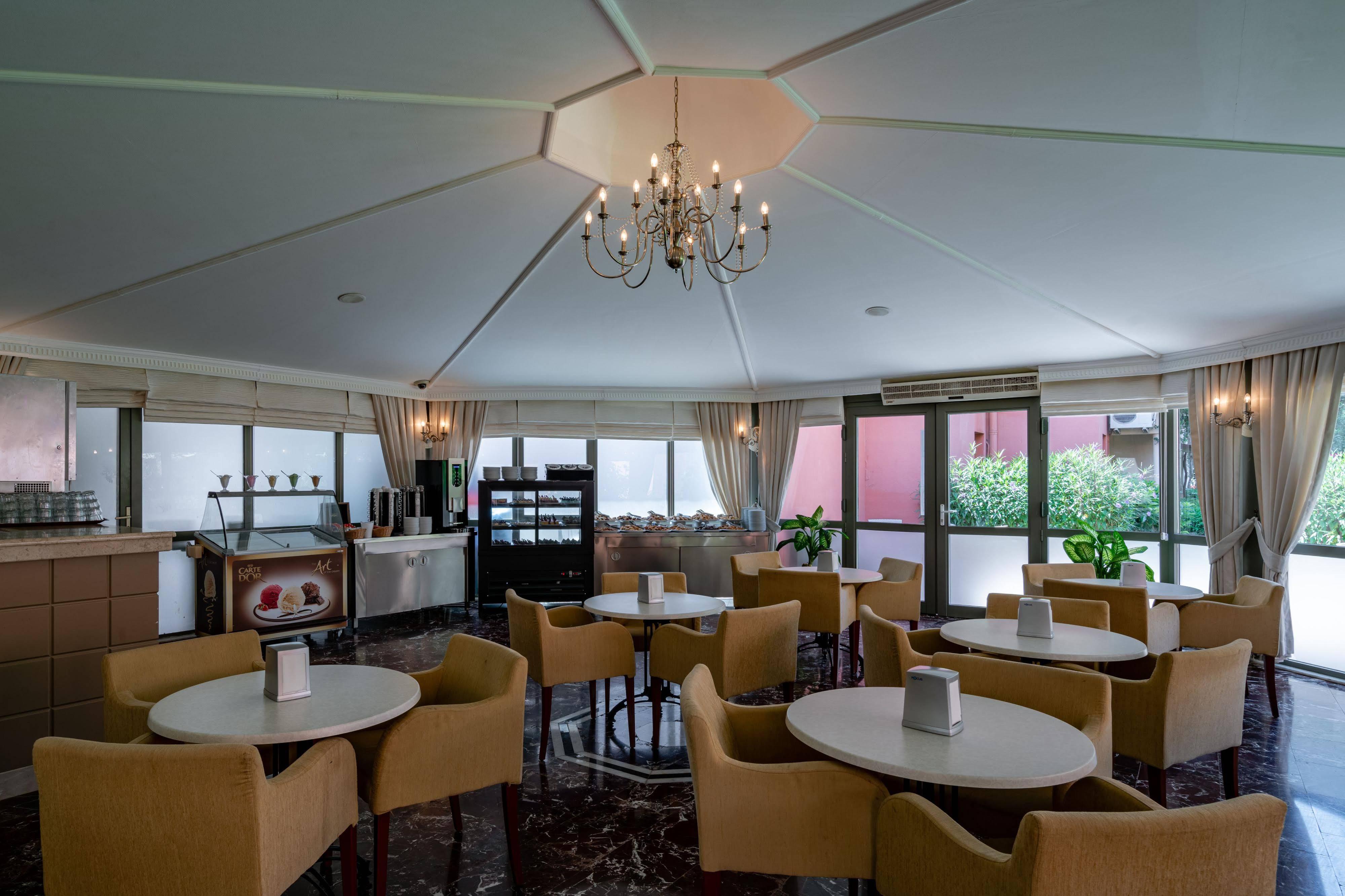 Palmeras Beach Hotel Паяллар Экстерьер фото